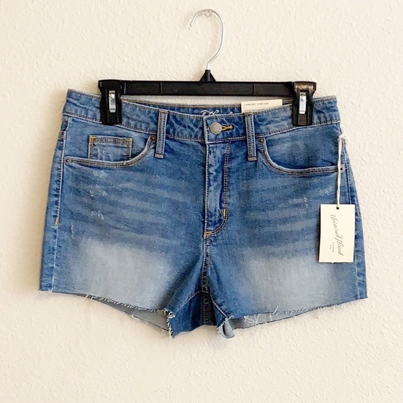 Universal Thread Pants - 🌸4/$25 🌸 Universal Thread Denim Shortie Shorts